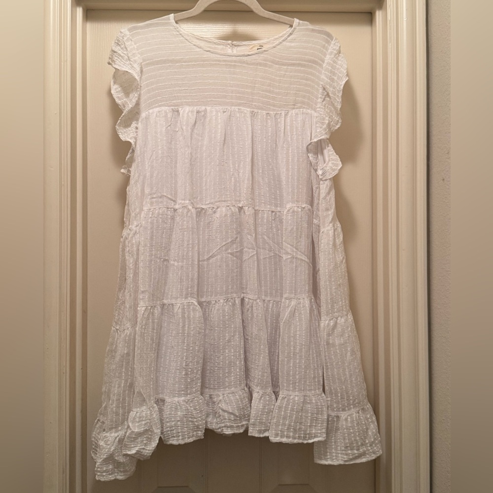 EUC Entro White Sleeveless Tiered Mini Dress Size Large